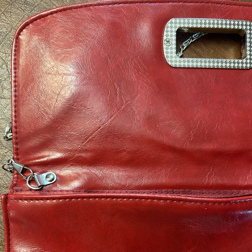 Poppie Jones Vintage Red Faux Leather Clutch with Chain Strap EUC - Picture 10 of 13